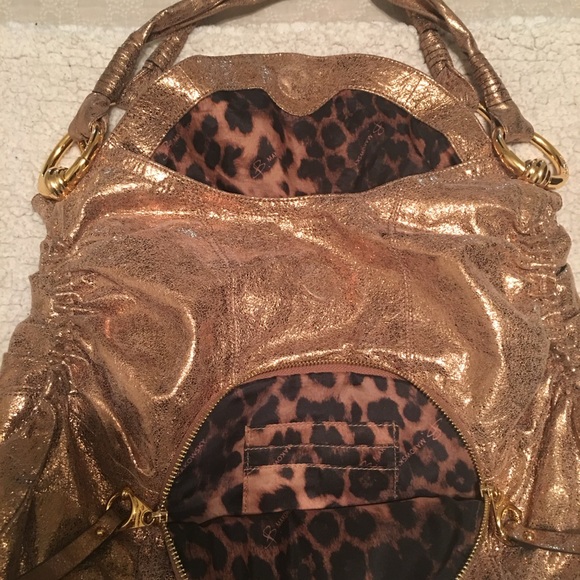 B Makoski Gold Metallic Handbag - Picture 5 of 12